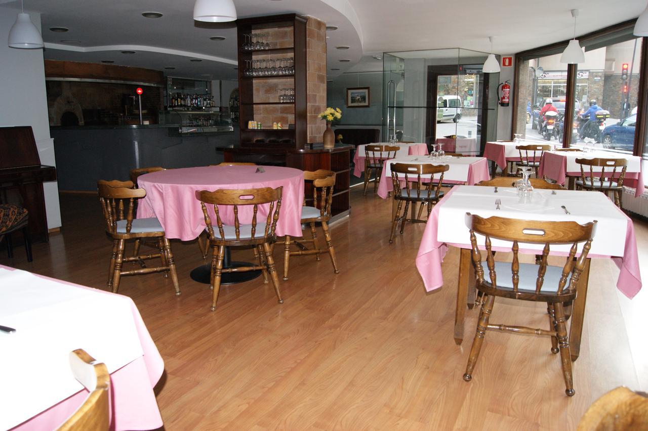 Hotel Font Del Marge Andorra la Vella Kültér fotó